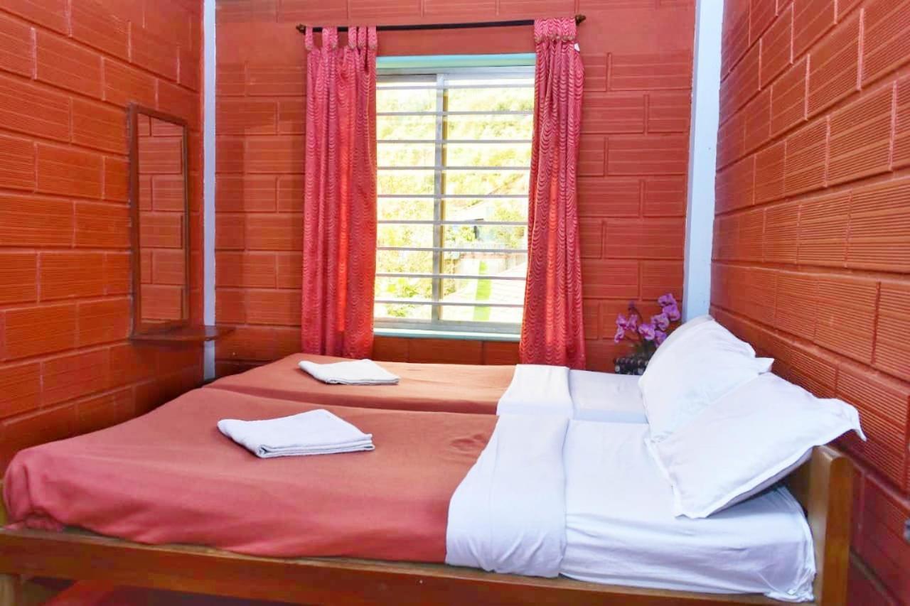 Eshwari Cottage Madikeri Kültér fotó